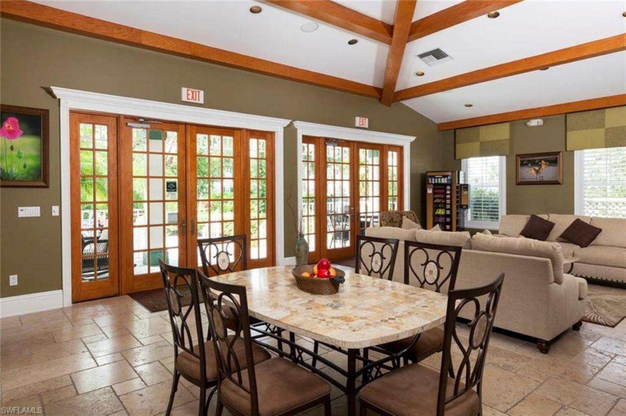 Vacation In Paradise Apartment
